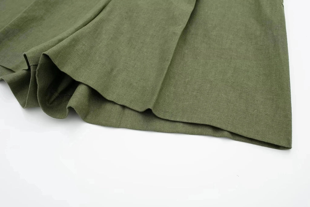 Conjunto Feminino de Verão 2024 Camisa Regata Chique de Decote V + Shorts Feminino Casual Solto com Bolsos Streetwear