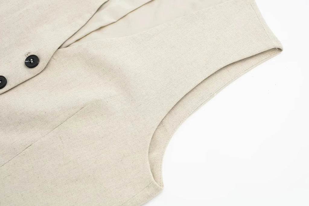 Conjunto Feminino de Verão 2024 Camisa Regata Chique de Decote V + Shorts Feminino Casual Solto com Bolsos Streetwear